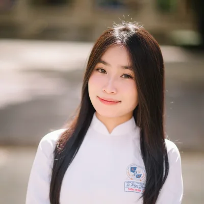 Hoàng Kim Lan